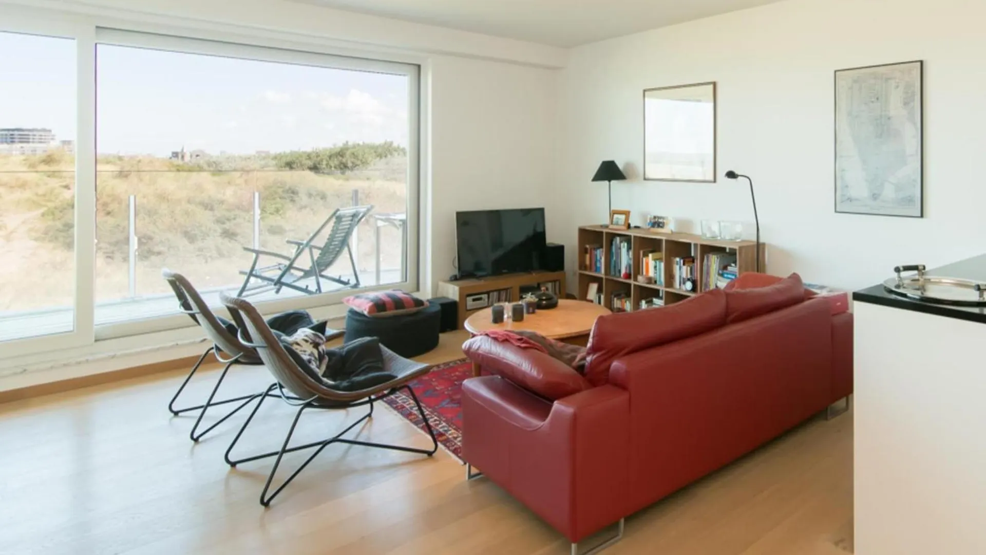 Cozy Apartment With Sunny Terrace Oostende